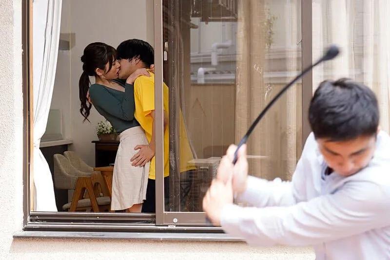Người chồng mãi mê với công việc, vợ nảy sinh tình cảm với em anh xã vì cô đơn